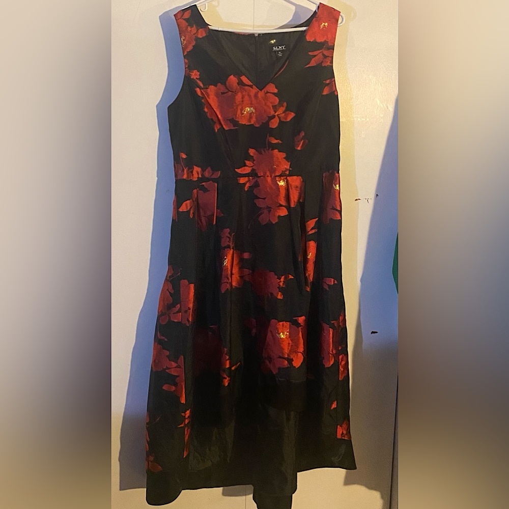 SLNY 50”s Style Cocktail Dress
